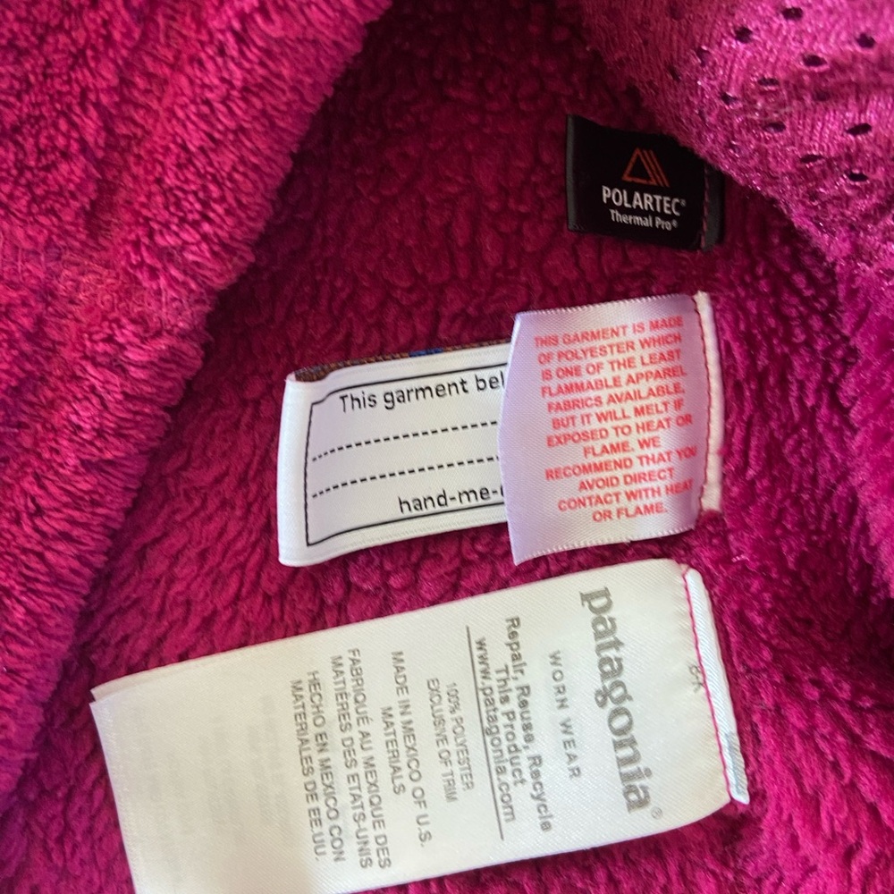 Girls S (7/8) Patagonia Magenta Fleece Pullover - Picture 4 of 9